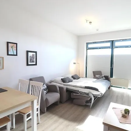 02 Strandnest 1 Strandburg App.0.2 Rechts *